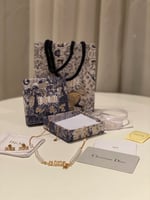 سلسال ديور لولو