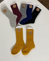 جوارب اطفال لون عودي