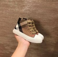 بوت بربري أبيض