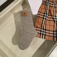 جوارب اطفال رمادي فاتح