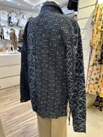 جاكيت لويفي