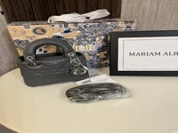 حقيبة ديور بناتى