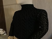 بلوزه فالنتينو اسود