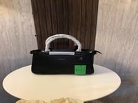 حقيبة برادا