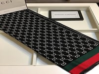 سكارف قوتشي