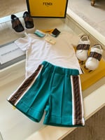 طقم فندي تيشيرت +شورت اولاد