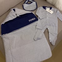 طقم مواليد فندي كحلي