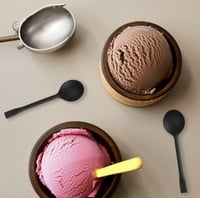 ملاعق ايسكريم هارد دائري اسود (2000حبه)