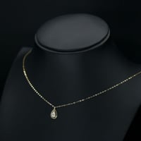 عقد ذهب عيار 18