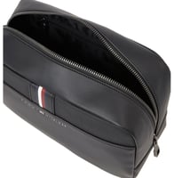 بكج شنطة تومي