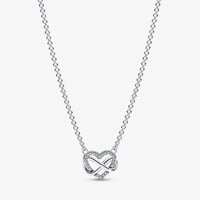 عقد براق مزين بقلب وبعلامة اللانهاية