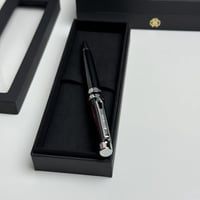 قلم روبرتو كفالي