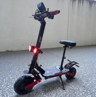 سكوتر الوحش بمحركين بقوة 3000 واط 48 فولت