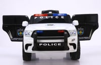 سيارة أطفال كهربائية