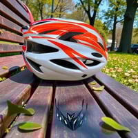 خوذة دراجات هوائية رياضية مع ضوء خلفي