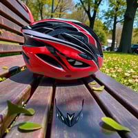 خوذة رياضية أنيقة تجمع بين الأمان والشكل الجذاب