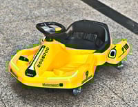 سيارة اطفال كريزي