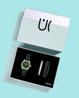 طقم هدايا نسائي بتصميم جذاب