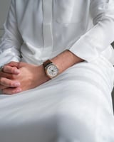 ساعة طارق الرجالية جلد بلون بني