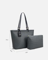 شنطه نسائيه كلاسيك باللون الأسود