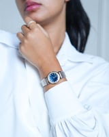 ساعة سوسن النسائية ستيل بلون روز قولد وفضي