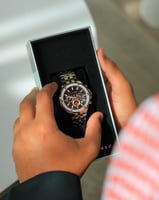 ساعة سعد الرجالية من الستيل بلون فضي وذهبي