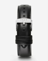 ساعة شُموخ الرجالية