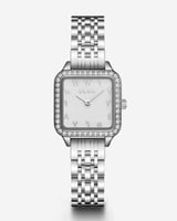 ساعة ثَراء النسائية