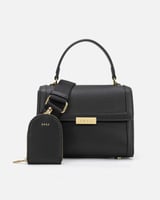 شنطة نسائية أنيقة باللون الأسود