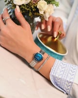 ساعة نوره النسائية باللون الفضي