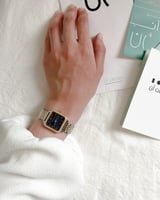 ساعة ثَراء النسائية