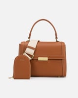 شنطة نسائية أنيقة باللون البني