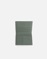 محفظة بتصميم فاخر من الجلد بلون أخضر