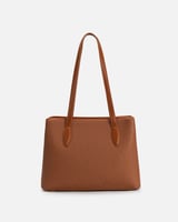 شنطة نسائية أنيقة بلون بني