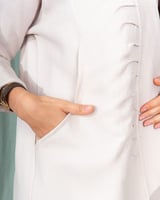 عباية الشيخه النسائيه بلون بيج