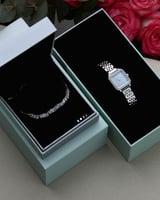 طقم هدايا نسائي يتكون من ساعة وإسورة