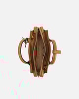 شنطة نسائيه أنيقه باللون البني