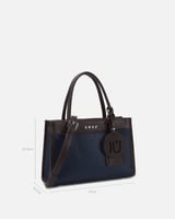 شنطه بتصميم عصري بلون أزرق وبني