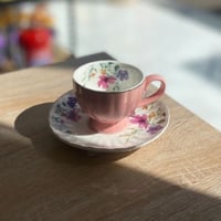 كوب قهوة تركي فنتج أنيق بلون وردي