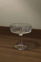 ستاند تقديم زجاجي صغير