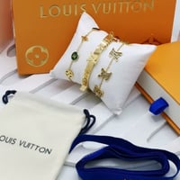 طقم اساور نسائي - لويس فيتون