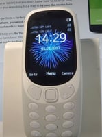 هاتف SQ 3310s يأتي بتصميم نحيف وأنيق