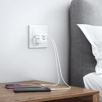 انكر باوربورت شاحن جداري صغير بمنفذين USB وقوة 12...