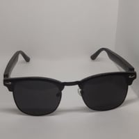 النظارات الشمسية الصوتية اف1 لاستقبال المكالمات ال...