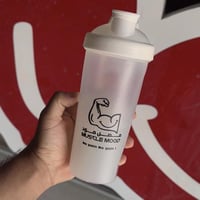 شيكر براند مصل مود(شفاف،غطاء أبيض)-600مل+كرة خلط ه...