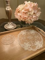 طقم مفارش دانتيل