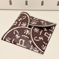 بوكس مع ميدالية المؤسس