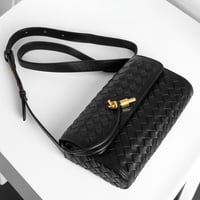 ميني انديامو | أسود