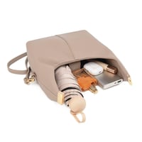 بولين بيري | كاكي