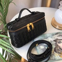 بوتيغا فانيتي | أسود